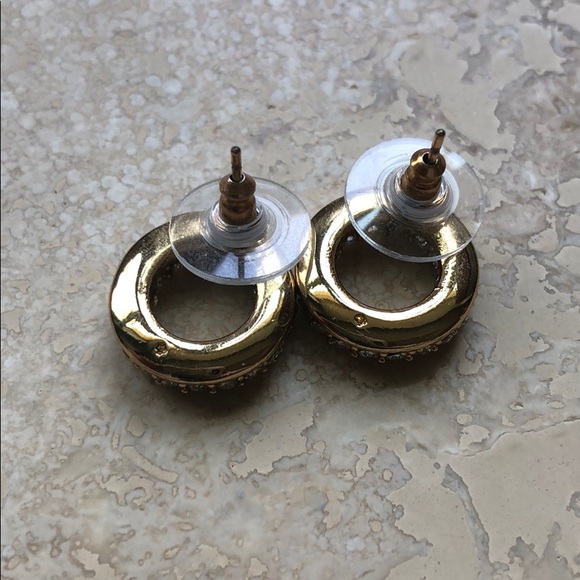 Kate space gold pavé circle studs - Picture 2 of 3